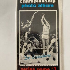 Topps Basketball Card